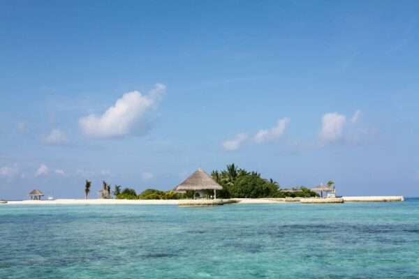 tropical island scenery,maldives